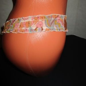 Victoria's Secret Intimates & Sleepwear - VICTORIA'S SECRET DREAM ANGELS RUFFLY THONG ~ S Victoria's Secret Intimates & Sleepwear - VICTORIA'S SECRET DREAM ANGELS RUFFLY THONG ~ S
